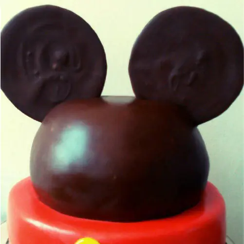 Pastel personalizado de Mickey Mouse en Quito hecho por DiPastel
