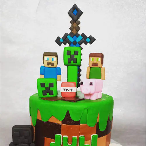 Pastel personalizado de Minecraft en Quito hecho por DiPastel
