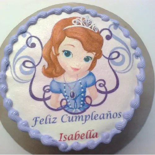 Pastel personalizado de Princesa Sofia en Quito hecho por DiPastel